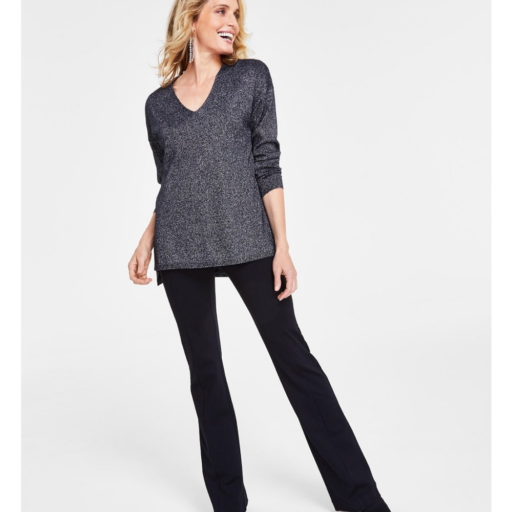 Fashioned for a modern drape, this tunic is from I.N.C International Concepts®.
